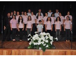 Corais cantaram e encantaram SLO