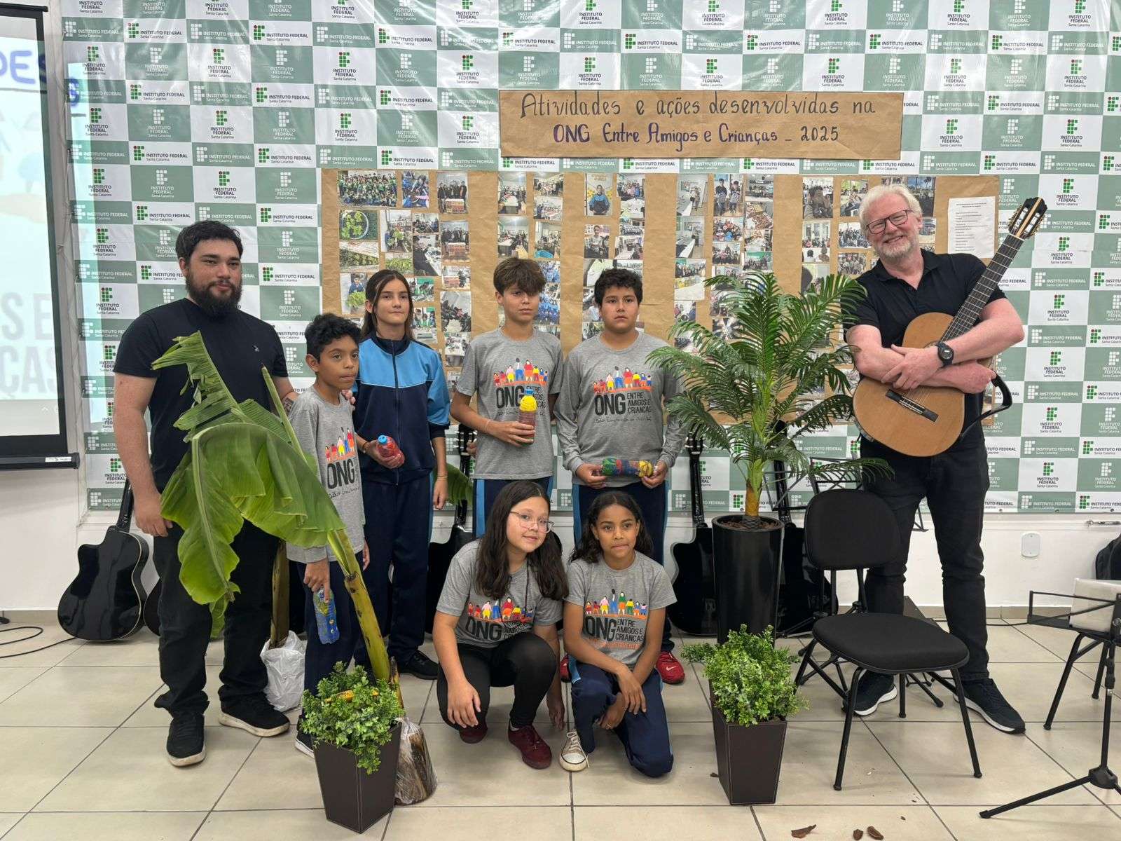 Poesia entre amigos e crianças 