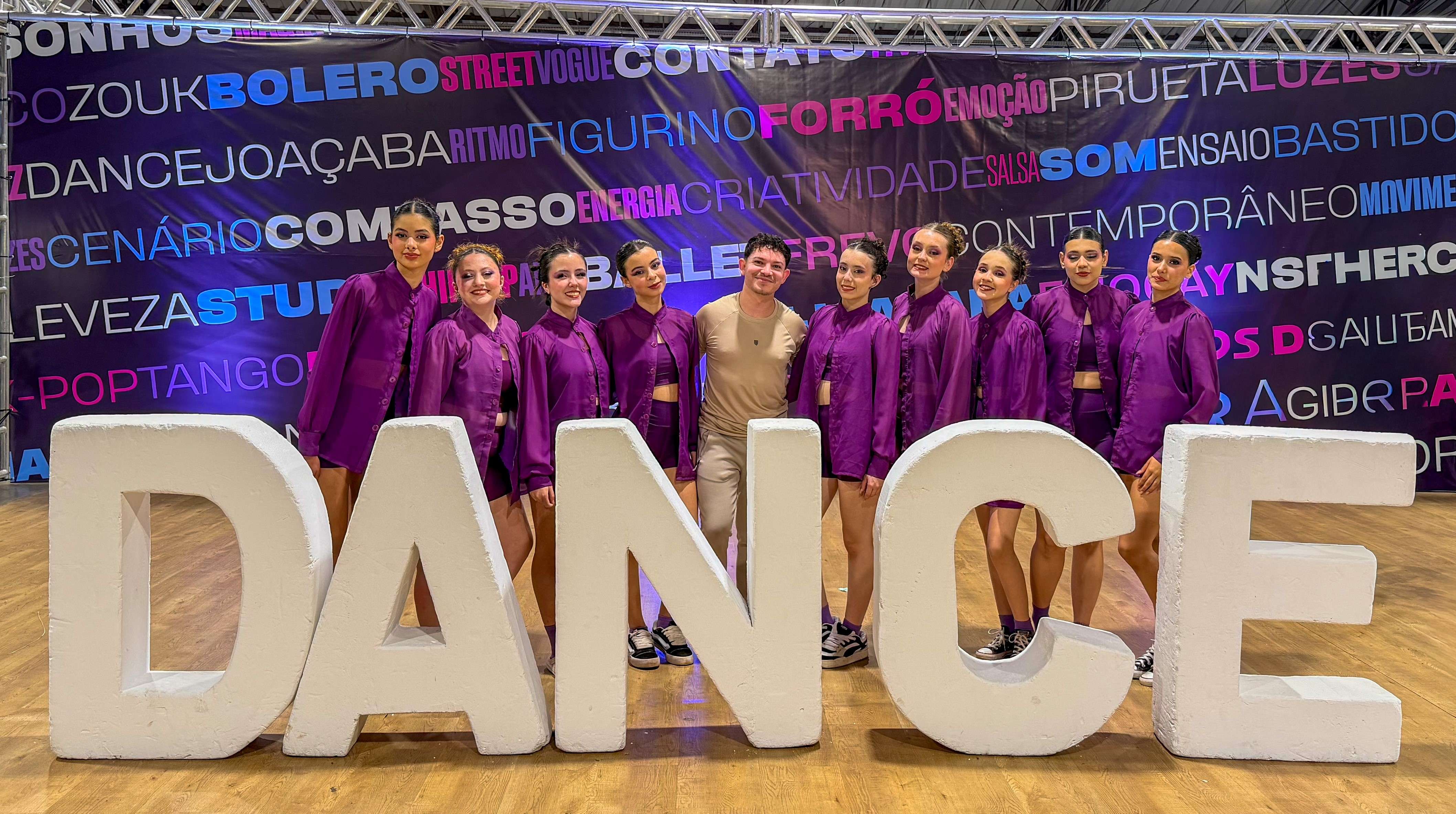 Grupo de dança do ICSL conquista segundo lugar na categoria sênior no Festival Dance Joaçaba